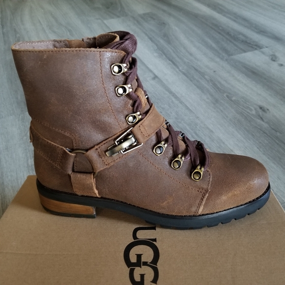 ugg fritzi boot